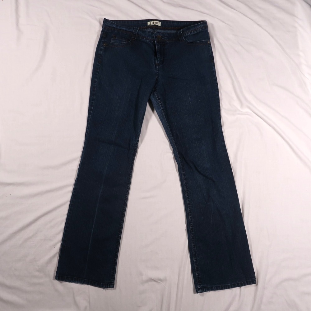 Vtg L.E.I. Ashley Trouble JR. 15 Dark Wash Jeans with Embroidered Swirl Pockets